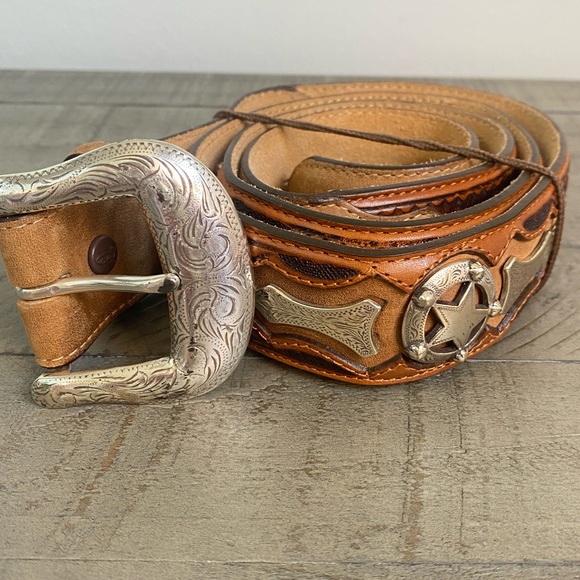 Vtg JUSTIN ODESSA STAR BROWN TOOLED LEATHER BELT Silver Buckle 1994 C10765 Sz 42 - Picture 9 of 17